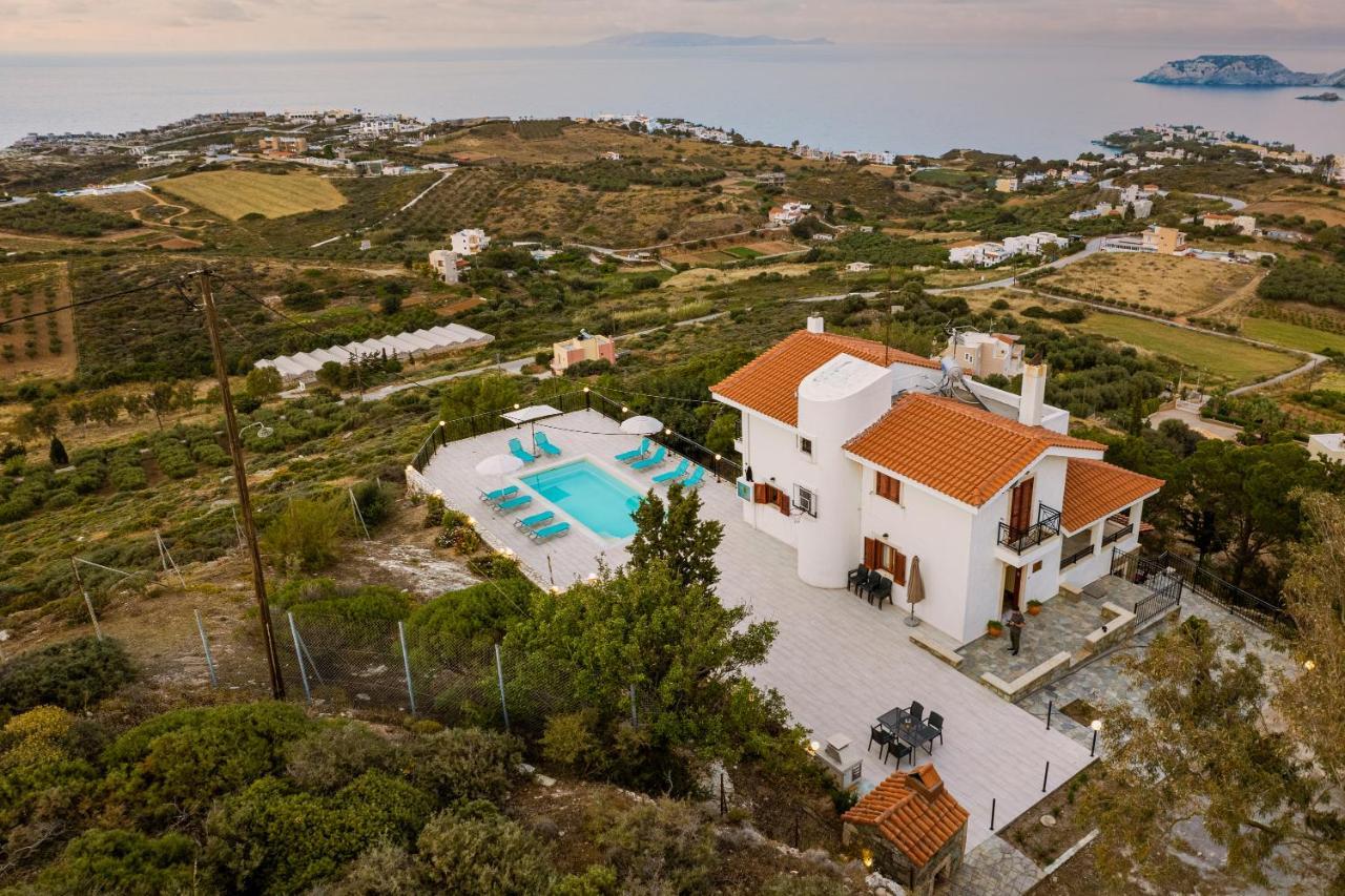 Villa Aura Pine Agia Pelagia Eksteriør bilde